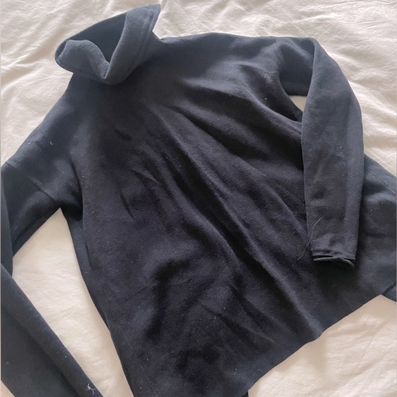 MERINO WOOL - cozy turtleneck style sweater - Picture 1 of 5